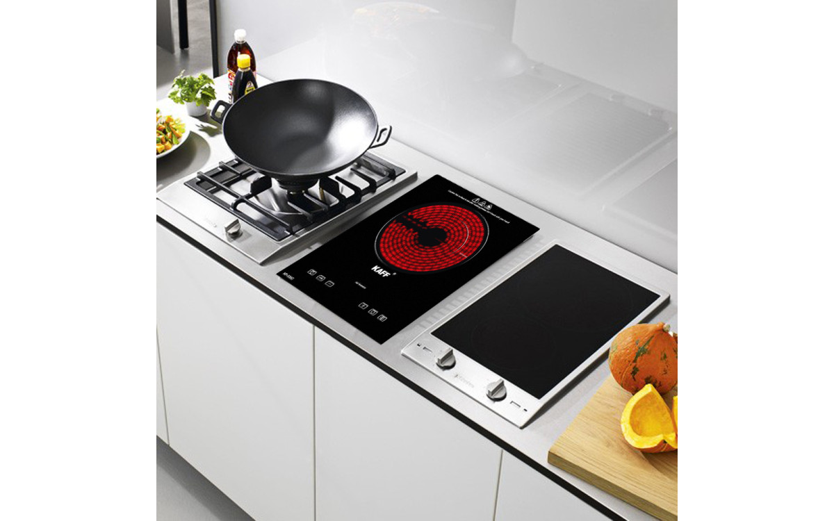 C&aacute;ch vệ sinh bếp hồng ngoại đơn giản, sạch bong như mới